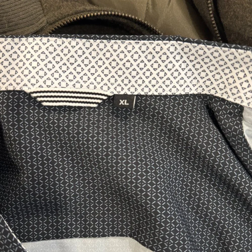 ACTION-friendly, Printed Dress Shirt with classy inner cuffs for a sexy look - Picture 7 of 7